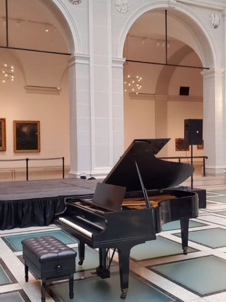 piano-in-hall