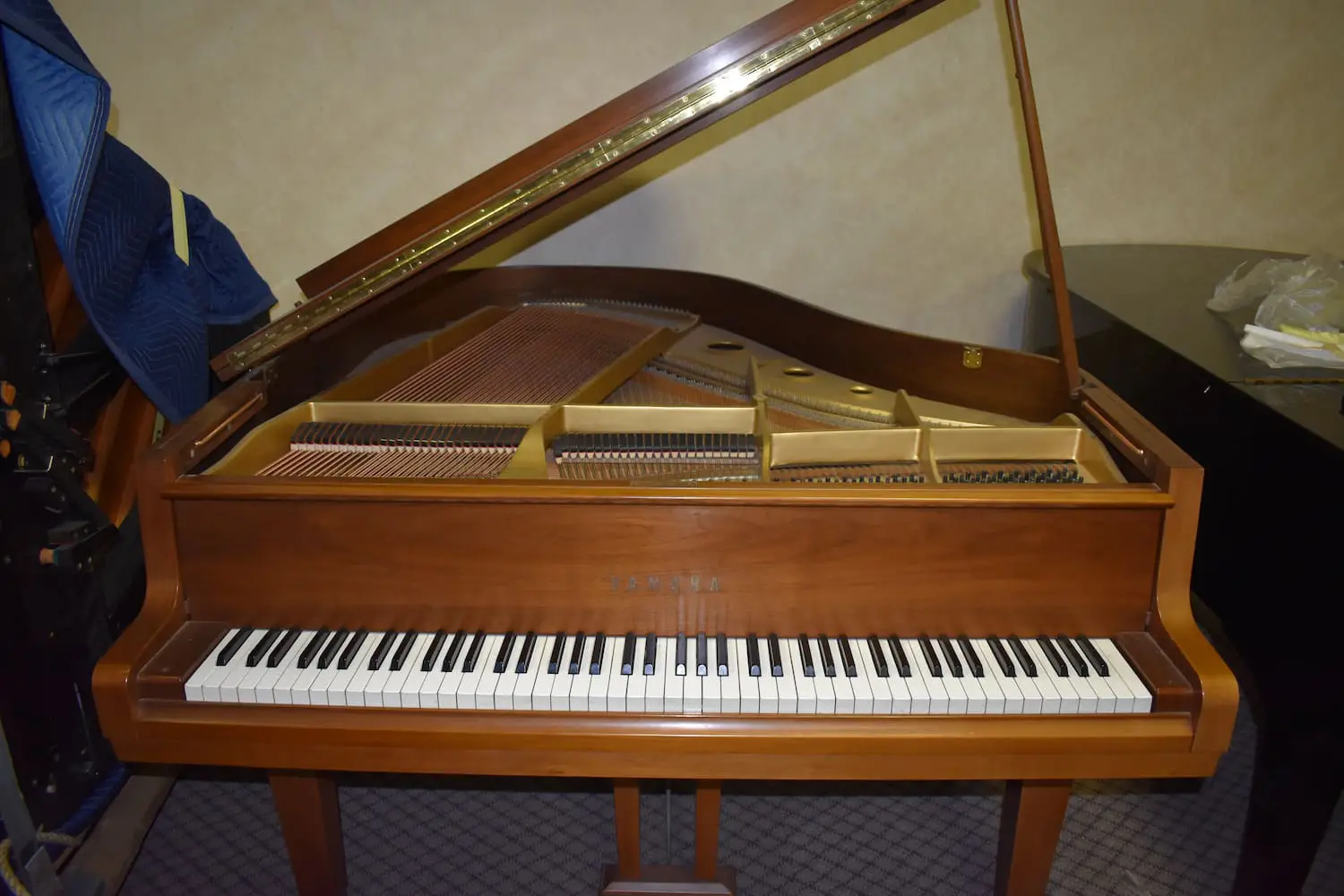 Used Yamaha G1 Nippon Gakki ginger grand piano